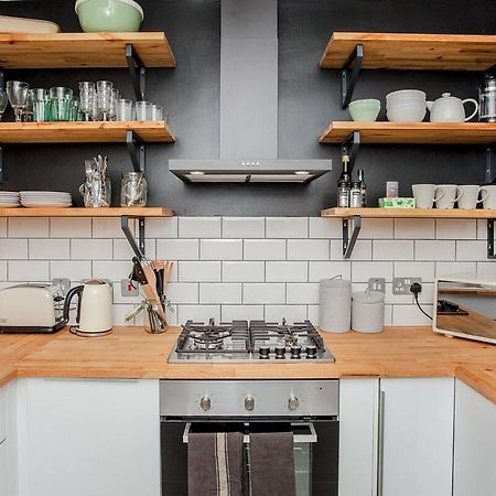 Modern Central 1Bd Flat In Clerkenwell - Sleeps 4! لندن المظهر الخارجي الصورة